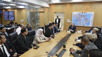 محافظ بورسعيد يترأس غرفة عمليات الشبكة الوطنية للطوارئ لمتابعة سير العملية الانتخابية