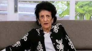 وفاة الفنانة الجزائرية باية بوزار عن عمر ناهز الـ 73 عامًا