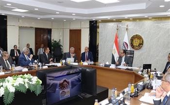 قطاع الأعمال: القابضة للأدوية تحقق إيرادات 11.6 مليار وربحية 2.1 مليار جنيه خلال 2024-2025