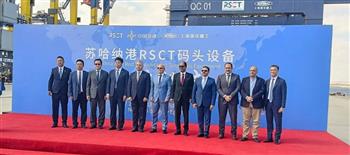 ميناء السخنة يستقبل دفعة جديدة من معدات المناولة الحديثة لتعزيز قدراته التشغيلية