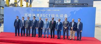 ميناء السخنة يستقبل دفعة جديدة من معدات المناولة الحديثة لتعزيز قدراته التشغيلية