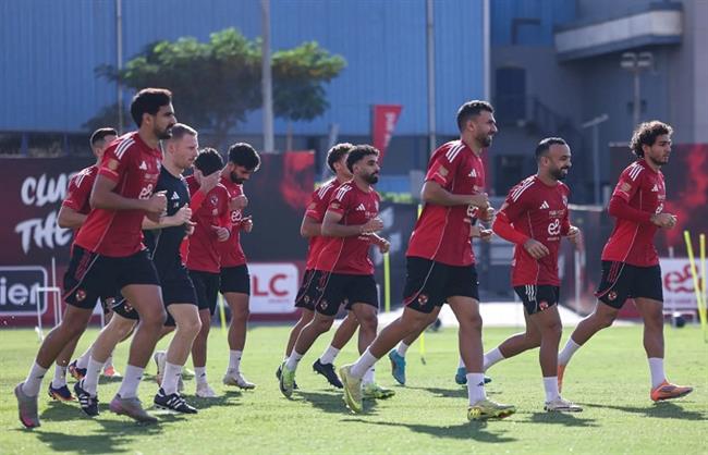 الأهلي يختتم تدريباته بالتتش قبل السفر للمغرب غدًا‎