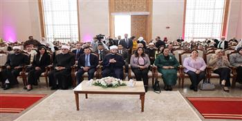 المستشارة أمل عمار تشهد احتفالية اليوم العالمي للقضاء على العنف ضد المرأة    