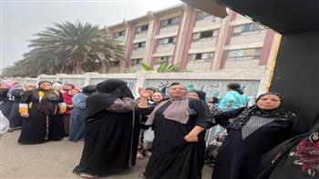 إقبال من الشباب والمرأة على الاقتراع بالدائرة الـ15 في المقطم