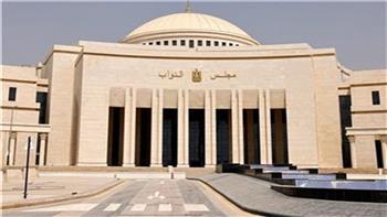 محافظ الغربية يتفقد اللجان الانتخابية بالمحلة في إطار متابعة شاملة لسير التصويت ميدانياً