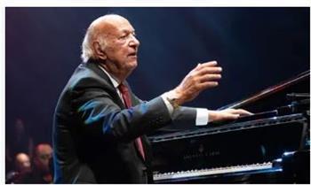 عمر خيرت يطمئن جمهوره بعد غياب ويكشف عن حفل جديد في قطر