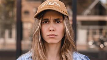 هل تشعرين أن دائرتك الاجتماعية تزعجك؟.. إليكِ الأسباب