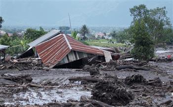 إندونيسيا .. مصرع وإصابة أكثر من 58 شخصًا إثر فيضانات وانهيارات أرضية في سومطرة