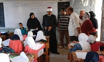 مدير «أزهرية البحر الأحمر» يتابع سير العملية التعليمية واختبارات شهري أكتوبر ونوفمبر بمعاهد القصير