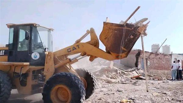 محافظ أسيوط: إزالة 16 حالة تعد على أراضي زراعية ضمن المرحلة الثالثة من الموجة الـ27