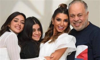 أشرف زكي يتقدم ببلاغ ضد شريف الصيرفي يتهمه بالتنمر على ابنته