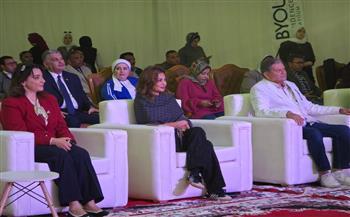 نجوم وإدارة الفيوم الدولي لأفلام البيئة يشاركون في افتتاح مهرجان تونس للخزف والحرف اليدوية