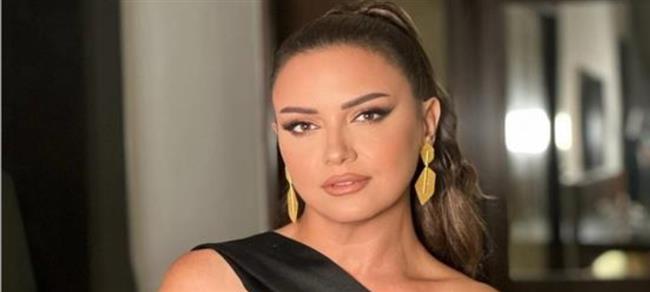 قبل أيام من طرحه.. ريهام عبد الغفور تروج لـ«دخل الربيع يضحك»