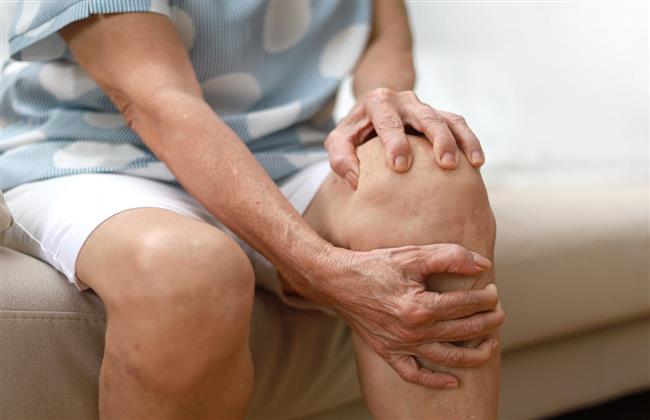 ما سبب آلام العظام فى الشتاء؟ 