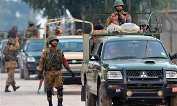 مقتل وإصابة 5 من الشرطة الباكستانية في هجوم إرهابي شمال غربي البلاد