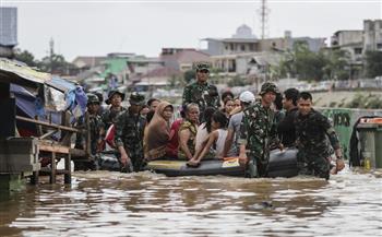 إندونيسيا: فيضانات وانهيارات أرضية مميتة تدمّر مجتمعات بأكملها في جزيرة سومطرة