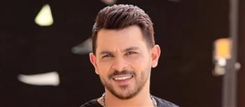 محمد رشاد يواصل نشاطه الفنى بإطلاق ثان أغانى البومه