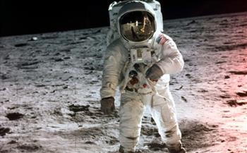  ماذا يحدث لجثة رائد الفضاء إذا مات على سطح القمر؟.. مفاجآت صادمة