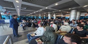 « الخارجية» تنجح في استعادة 131 مواطن مصري من ليبيا