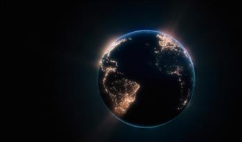 إشعاع أرضي غامض يظهر ليلاً ويختفي نهاراً يحيّر العلماء.. ما سرّه؟