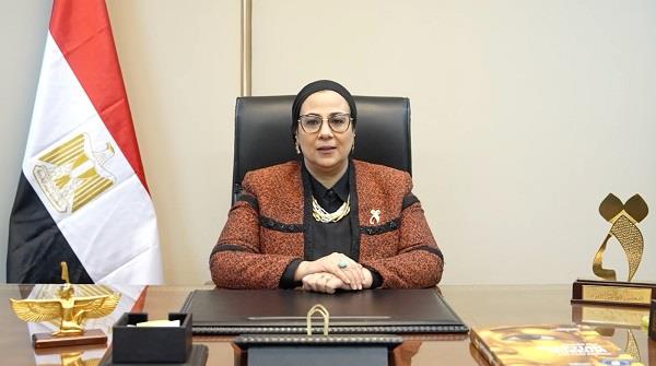 المستشارة أمل عمار تشارك في مناقشة المرحلة الثانية من البحث التوثيقي "النساء إن حكين في السياسة" 