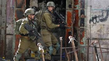حملة اعتقالات لفلسطينيين في الضفة الغربية.. مستجدات العملية العسكرية الإسرائيلية