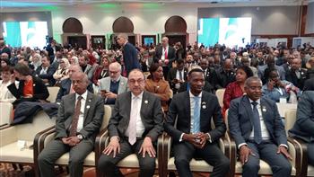 وزير قطاع الأعمال: العلاقات المصرية الجزائرية قوية وراسخة وتمثل نموذجا للتكامل العربي والأفريقي 