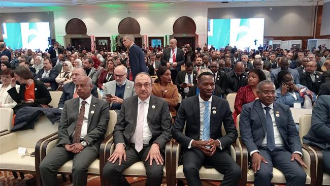 وزير قطاع الأعمال: العلاقات المصرية الجزائرية قوية وراسخة وتمثل نموذجا للتكامل العربي والأفريقي   