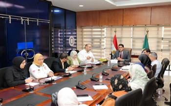 نائب المحافظ يعقد اجتماعًا لمناقشة ضوابط إصدار تراخيص المحال العامة