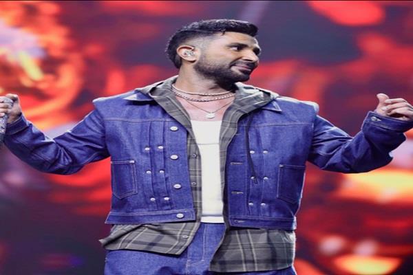 أحمد سعد يشكر جمهور الكويت.. "ليلة ما تتنسيش"