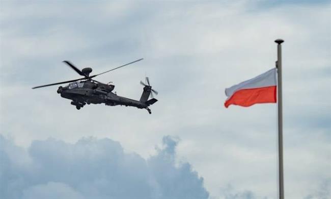 الجيش البولندي يستلم أول مروحية عسكرية إيطالية منتجة محليا