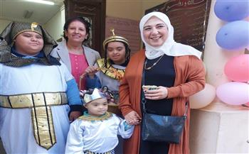 قصور الثقافة تحتفل بعيد الطفولة مع طلاب مدرسة التربية الفكرية بالقاهرة 