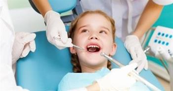 المخاطر المرتبطة بتسوس الأسنان اللبنية..اكتشفها