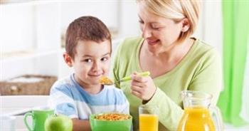 هذه الأطعمة تساعد في النمو السليم لطفلك