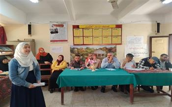 ثقافة أبوتيج تواصل فعاليات القوافل الثقافية لاكتشاف الموهوبين والمبدعين بالمدارس