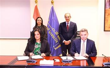 وزيرا الاتصالات والتضامن يشهدان توقيع بروتوكول تعاون بين "إيتيدا" وشركة "دى إكس سي تكنولوجي" 