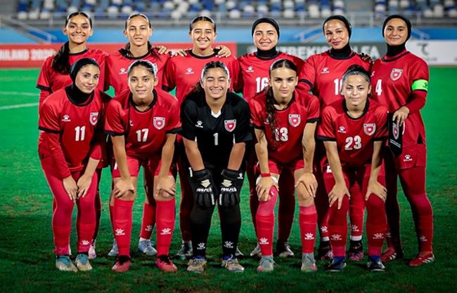 الكرة النسائية.. منتخب الشابات يكتسح ليبيا بـ«دستة أهداف» ويصعد لنهائي شمال أفريقيا 