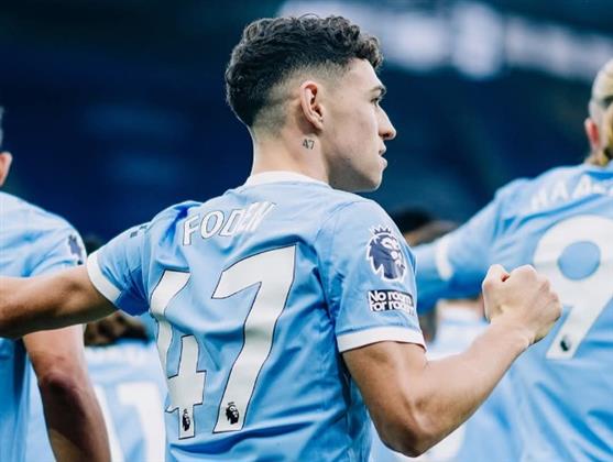 الدوري الإنجليزي.. مانشستر سيتي يتقدم على ليدز يونايتد بهدف مبكر