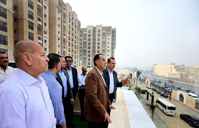 رئيس الوزراء يتفقد مشروع "الفسطاط فيو" المُطل على حدائق تلال الفسطاط