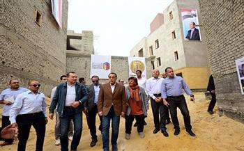 رئيس الوزراء يتفقد أعمال إعادة إحياء منطقة "درب اللبانة"