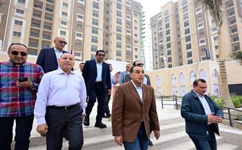 رئيس الوزراء يقوم بجولة تفقدية بمشروعات إعادة إحياء عدد من المناطق بالقاهرة التاريخية