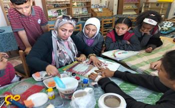 مكتبة العبور الثقافية تنظم ورشة فنون تشكيلية "الديكوباج"