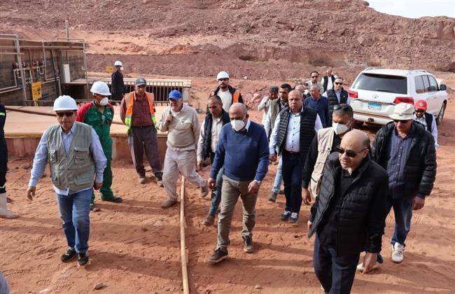 وزير الكهرباء يتفقد سير العمل بالمركز الحقلى التابع لهيئة المواد النووية بمنطقة أبو زنيمة