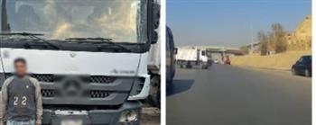 ضبط قائد سيارة نقل لقطع الطريق والسير عكس الإتجاه  بالقاهرة