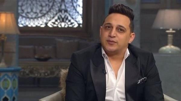 أبو الليف يعتذر لـ رضا البحراوي بعد نشر خبر وفاة والدته