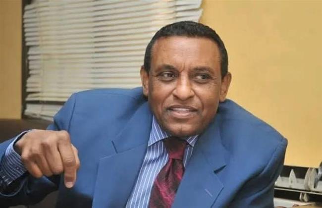 رئيس الوزراء السوداني يبحث مع المبعوث الأممي علاقات التعاون