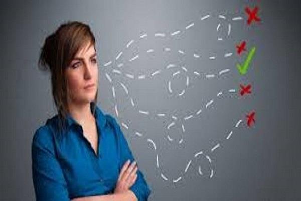 سلوكيات غريبة تدل على ذكائك وإبداعك الاستثنائي. .منها كلامك لنفسك