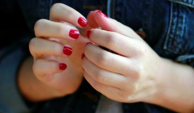 للنساء.. أسرار نفسية تكشف لك ما يدور في أذهان الآخرين 