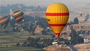 إلغاء تحليق رحلات البالون بسماء الأقصر بسبب شدة الرياح