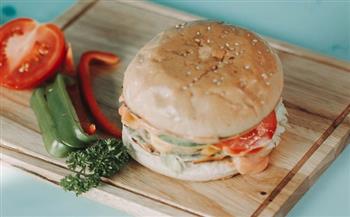 يوم الساندوتش العالمي.. تعرفي على سر الاحتفال به